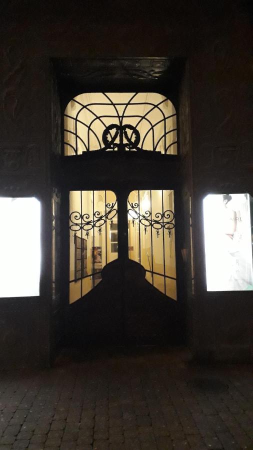 Piac Utcai Apartman ديبريتْسين المظهر الخارجي الصورة