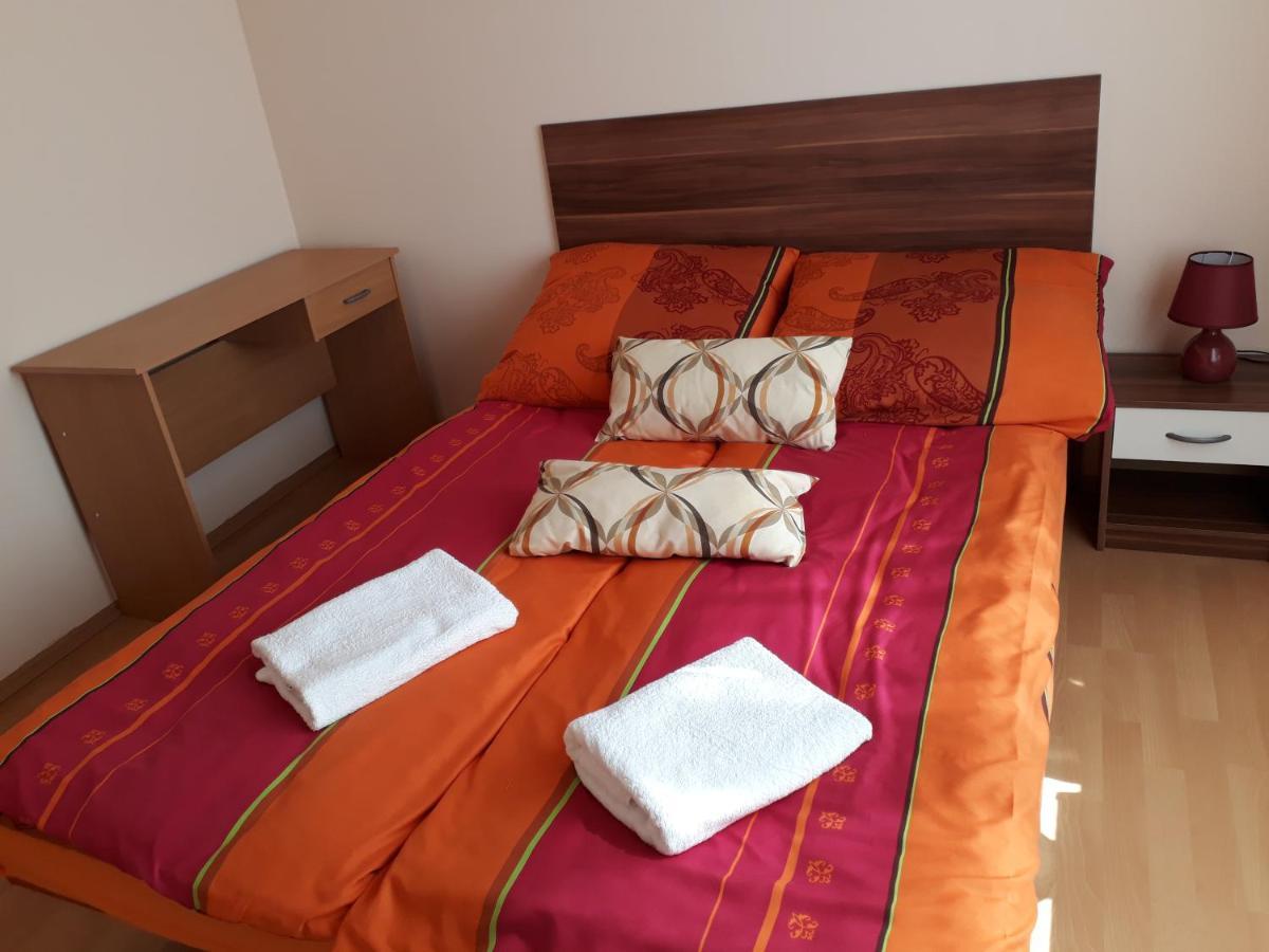 Piac Utcai Apartman ديبريتْسين المظهر الخارجي الصورة