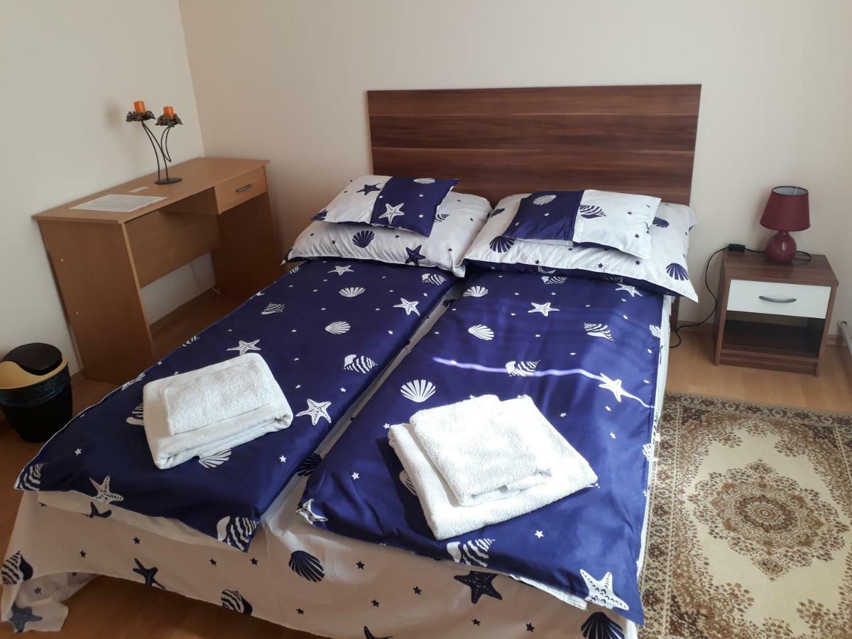 Piac Utcai Apartman ديبريتْسين المظهر الخارجي الصورة